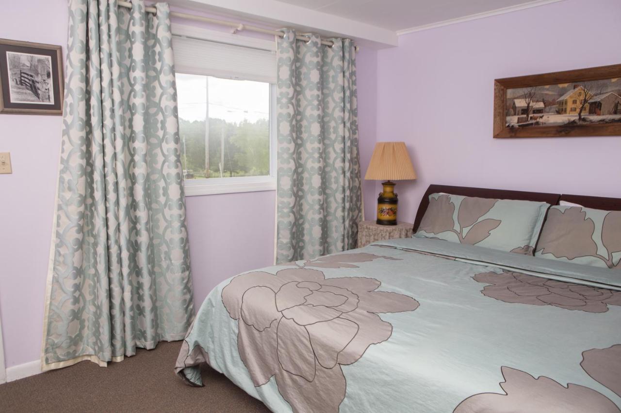 Governor'S Rock Motel Shaftsbury Buitenkant foto