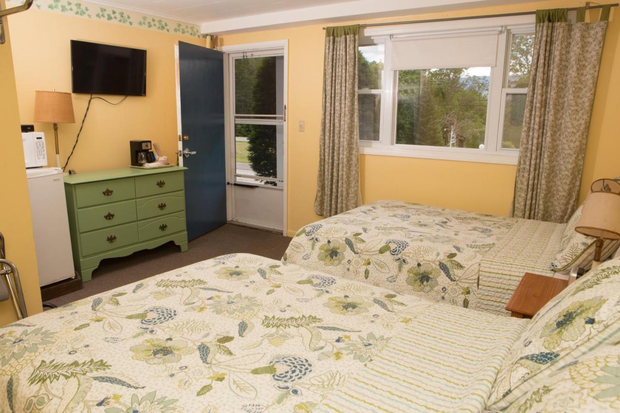 Governor'S Rock Motel Shaftsbury Buitenkant foto