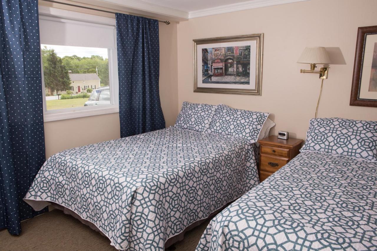 Governor'S Rock Motel Shaftsbury Buitenkant foto