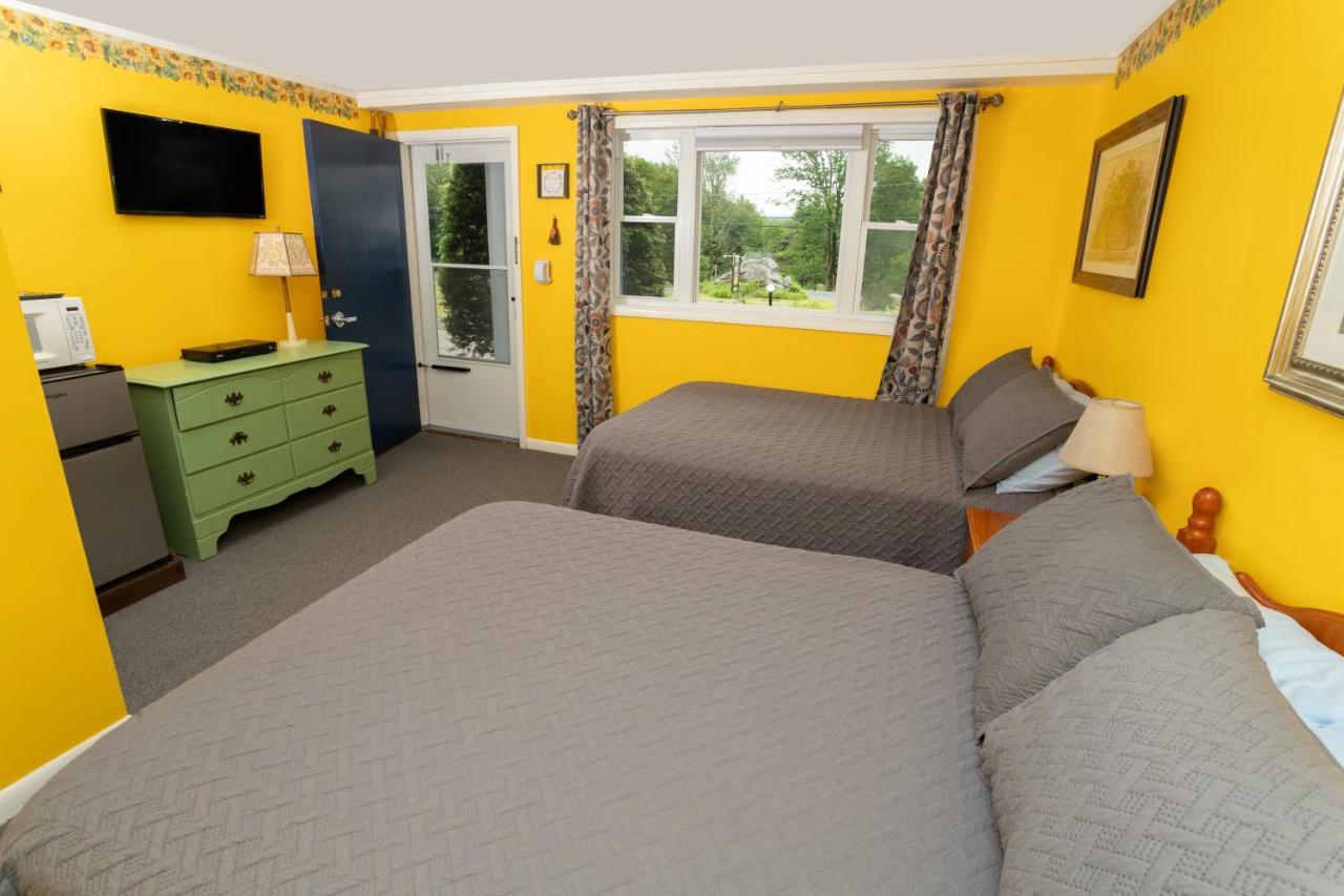 Governor'S Rock Motel Shaftsbury Buitenkant foto