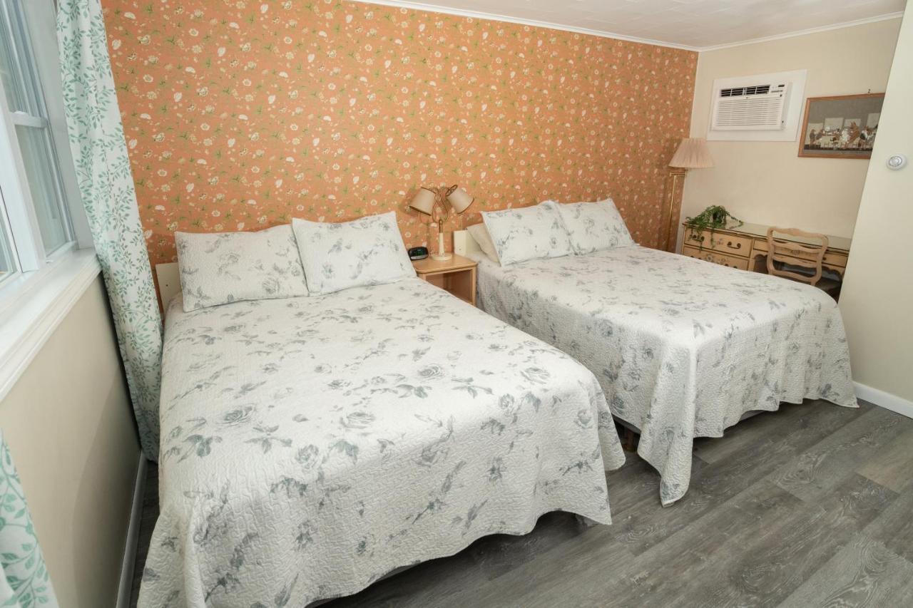 Governor'S Rock Motel Shaftsbury Buitenkant foto