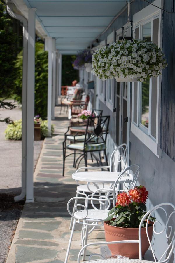 Governor'S Rock Motel Shaftsbury Buitenkant foto