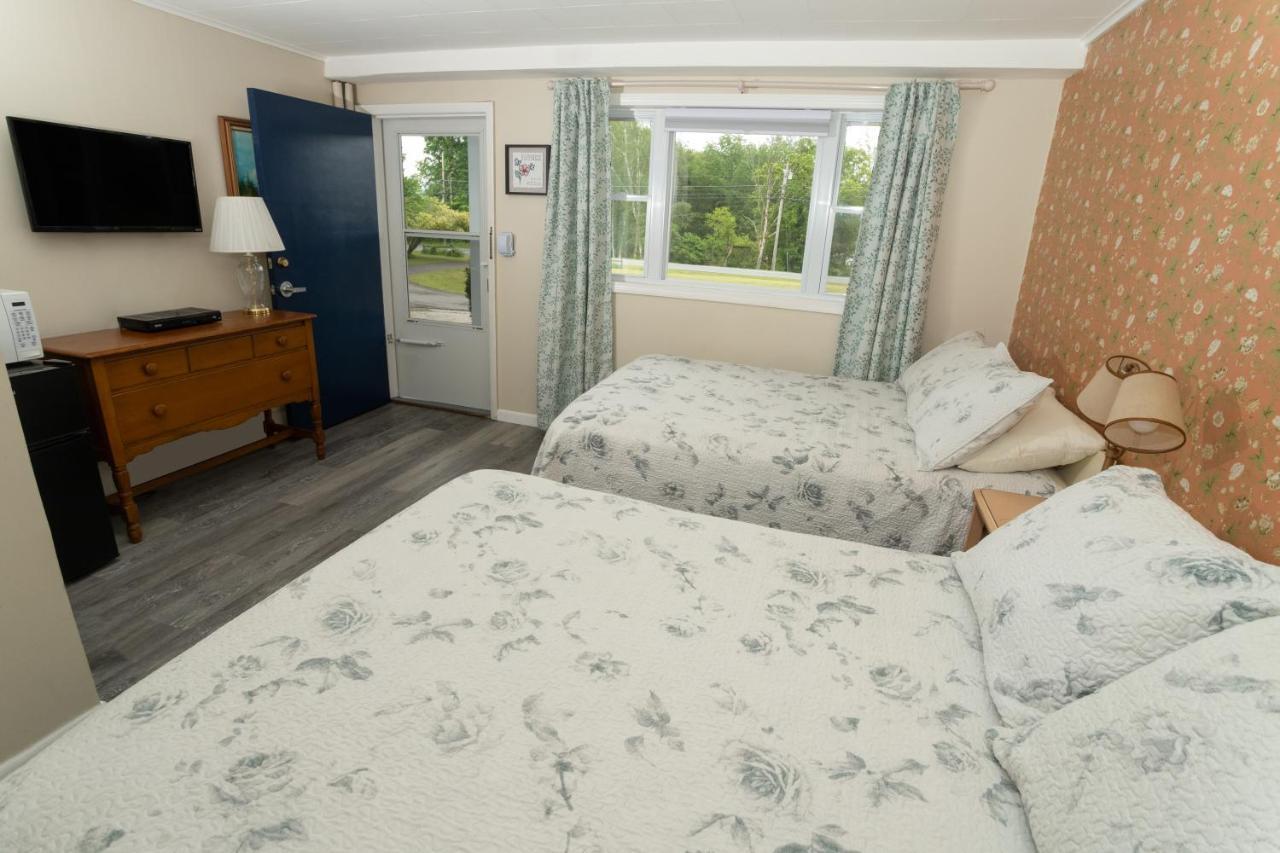 Governor'S Rock Motel Shaftsbury Buitenkant foto