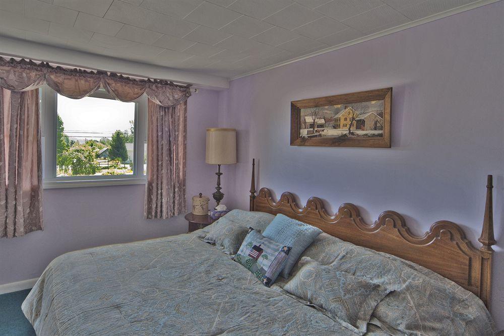 Governor'S Rock Motel Shaftsbury Buitenkant foto