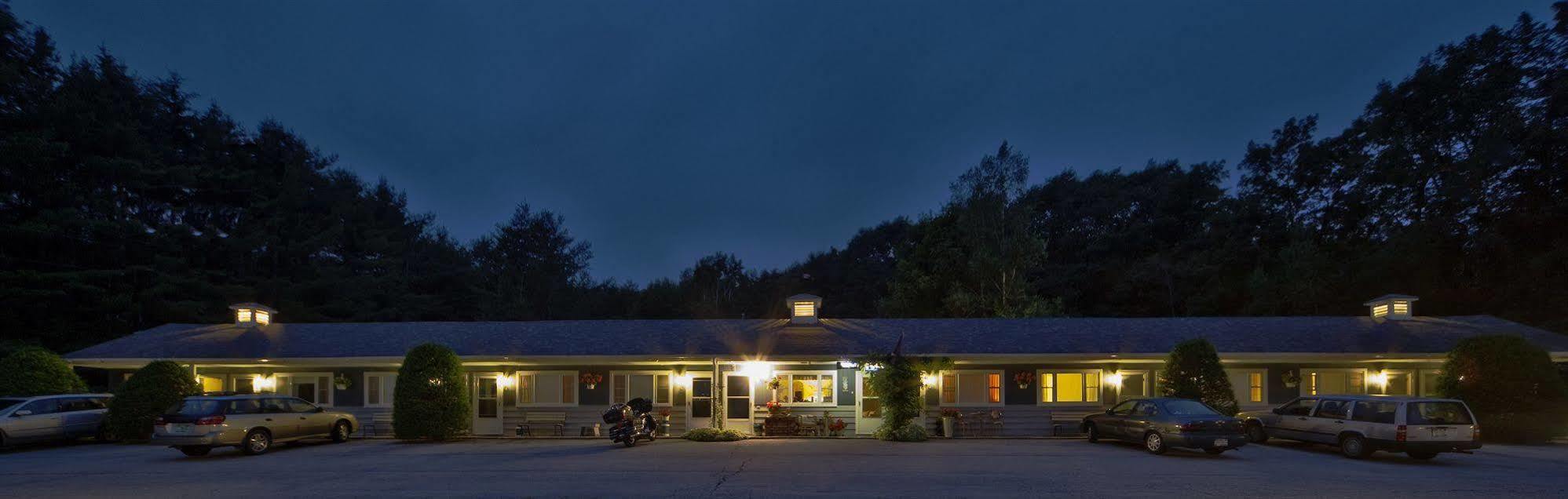 Governor'S Rock Motel Shaftsbury Buitenkant foto